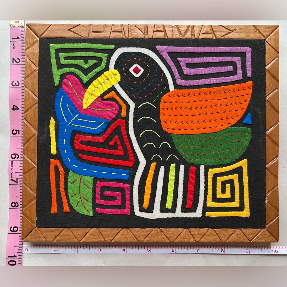 MOLA ART Framed Handmade appliqué of Bird and Flower - Picture 3 of 3